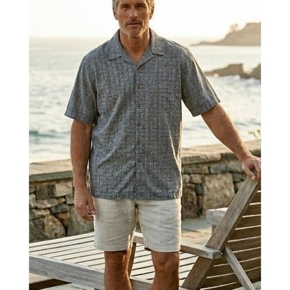 L.L.Bean Hawaiian Camp Shirt XL Gray Geometric Tribal Print Cotton Resort